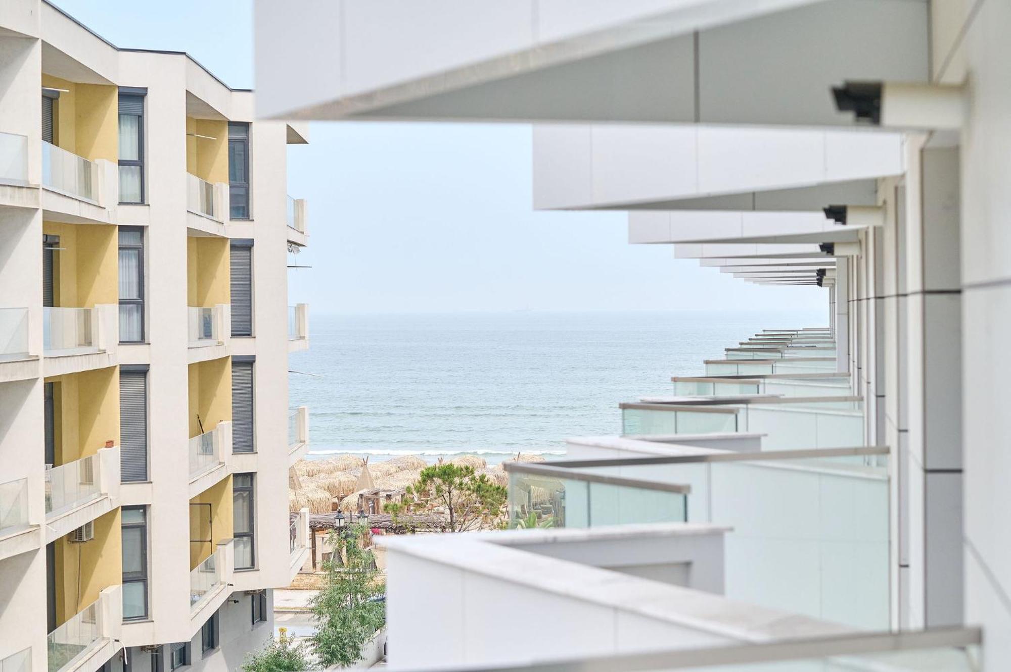 Newvision Apartment In Infinity Beach Resort - Parking Mamaia Εξωτερικό φωτογραφία